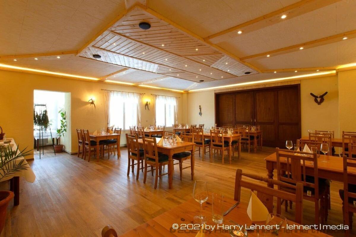 Kraeuterbaude Hotel Saupsdorf Eksteriør billede
