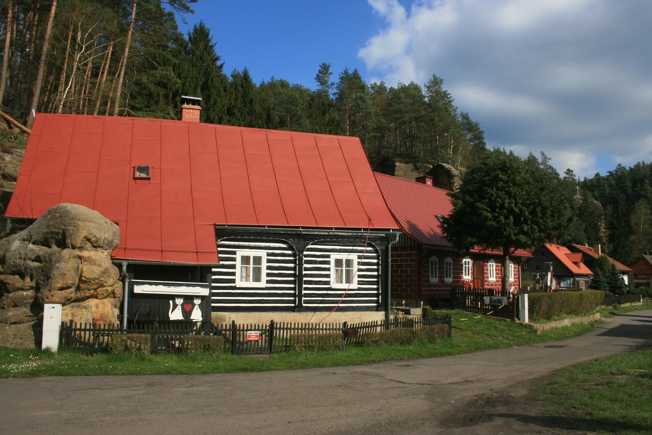 Kraeuterbaude Hotel Saupsdorf Eksteriør billede